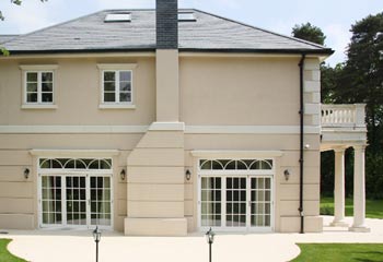 Cream Render enhances the grand character of the luxurious mansion