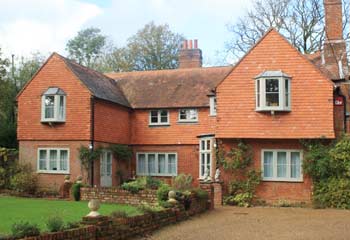 A real transformation. From unsightly, cold & plain 1930’s casement windows to more detailed Cottage design Flush casement timber windows in French Grey.

A second bay window has been built on the first floor to give this period home a uniform look and feel.
